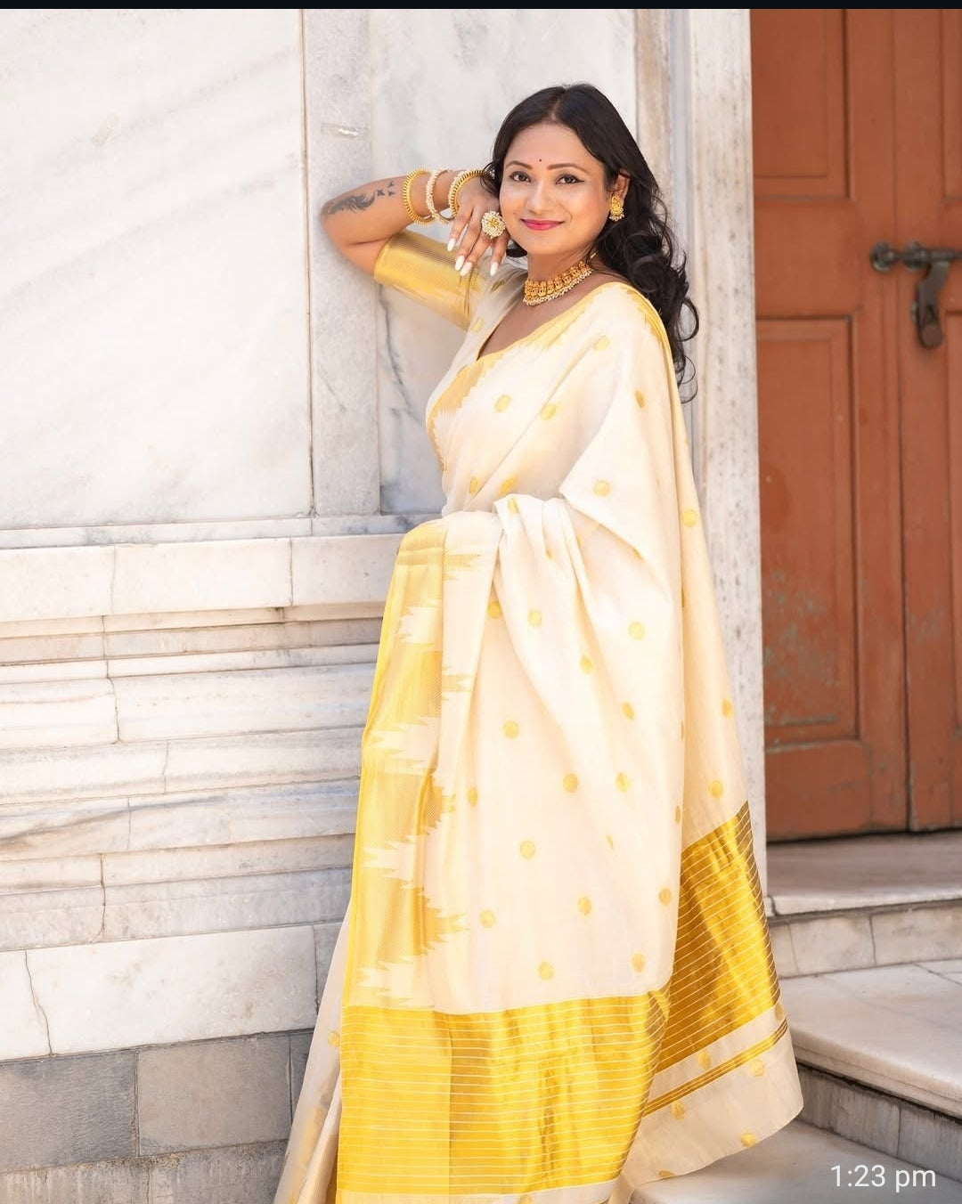 Kavyam Handloom Replica tissue Saree